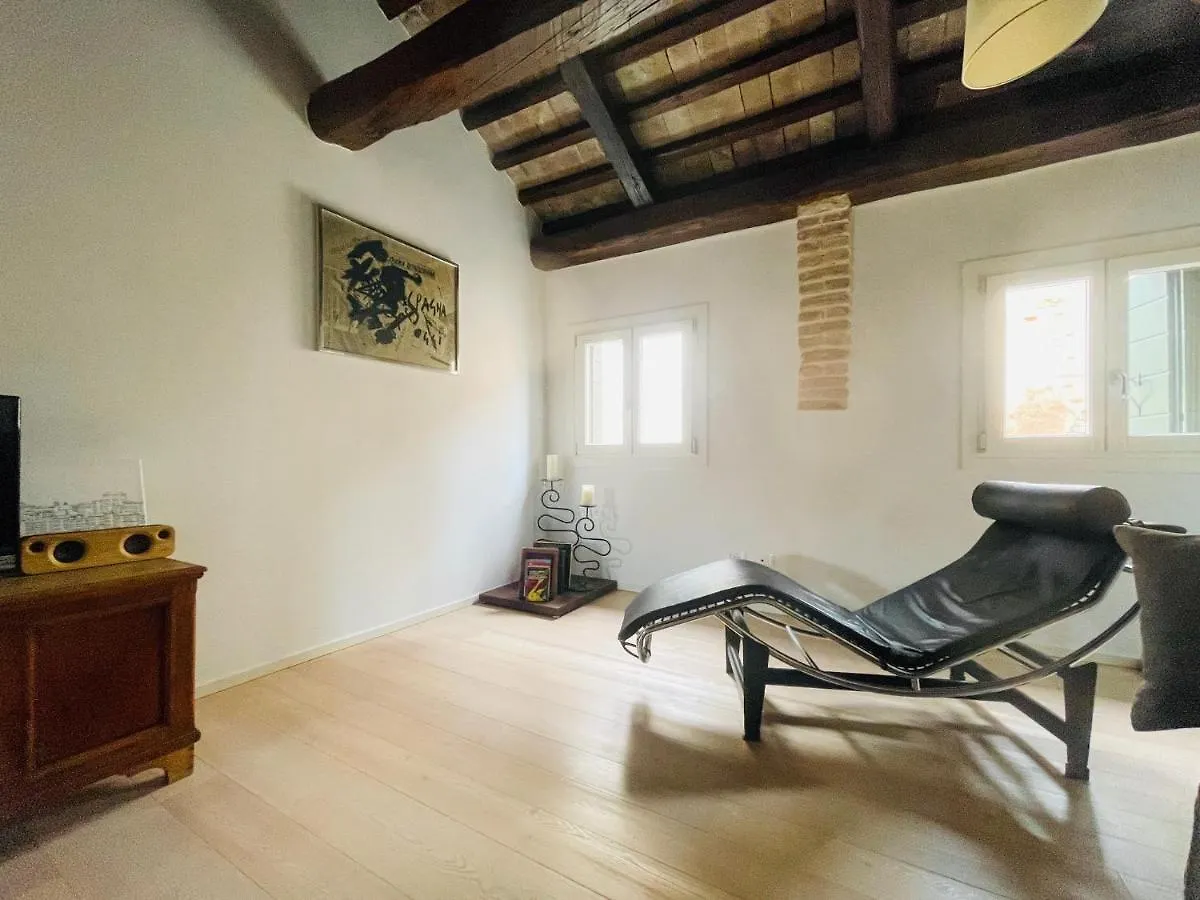 Elda House Apartment Venice 0*,  Italy